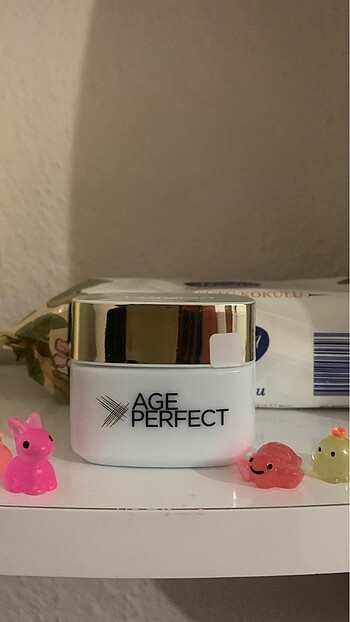 Loreal kırışık azaltıcı +Nemlendirici yüz kremi