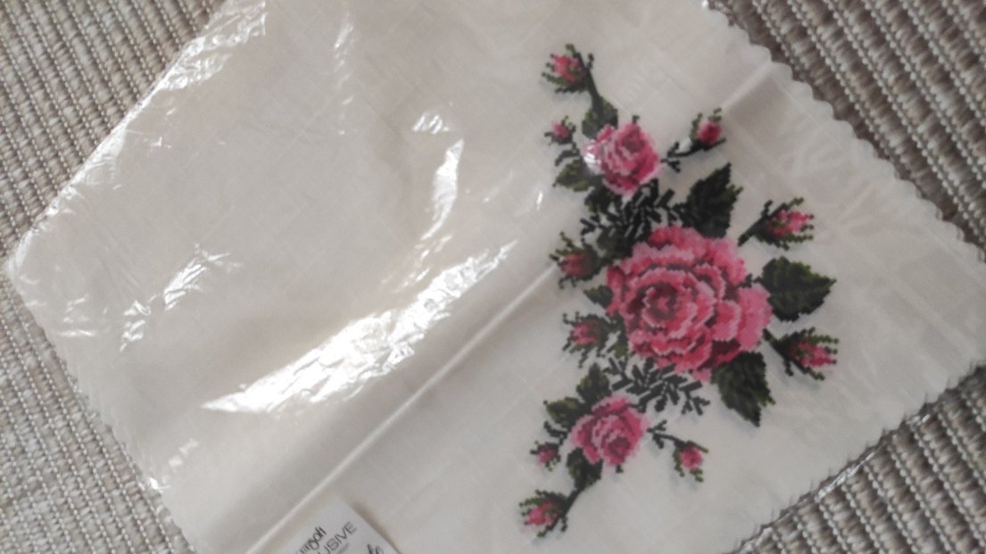 İşlemeli krem rengi  peçete - Görsel 4