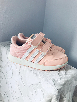 Adidas 25 numara