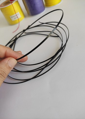 Siyah İnce üç milimlik metal taç - Görsel 2