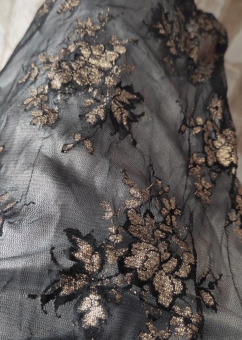 Gri Nakışlı Dantel Detaylı Uzun V Yaka Elbise - Görsel 6