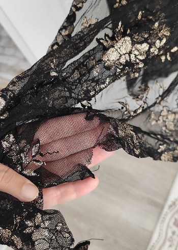 Gri Nakışlı Dantel Detaylı Uzun V Yaka Elbise - Görsel 4