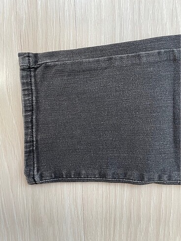 28 Beden Mavi jean