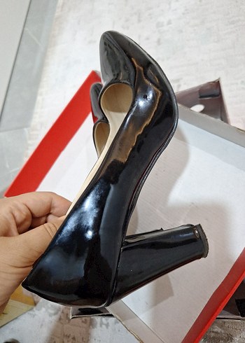 Kadın Siyah Rugan Stiletto Yılan Desenli - Görsel 8