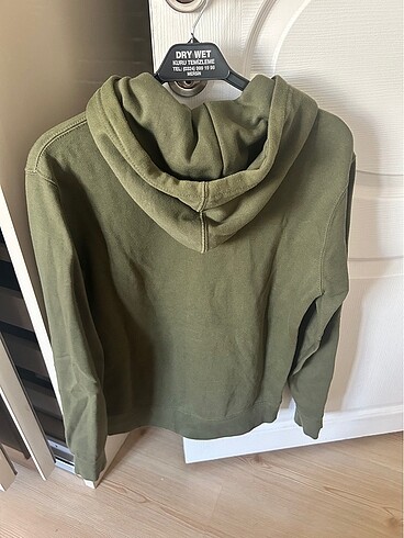 xs Beden Pull and bear sweat