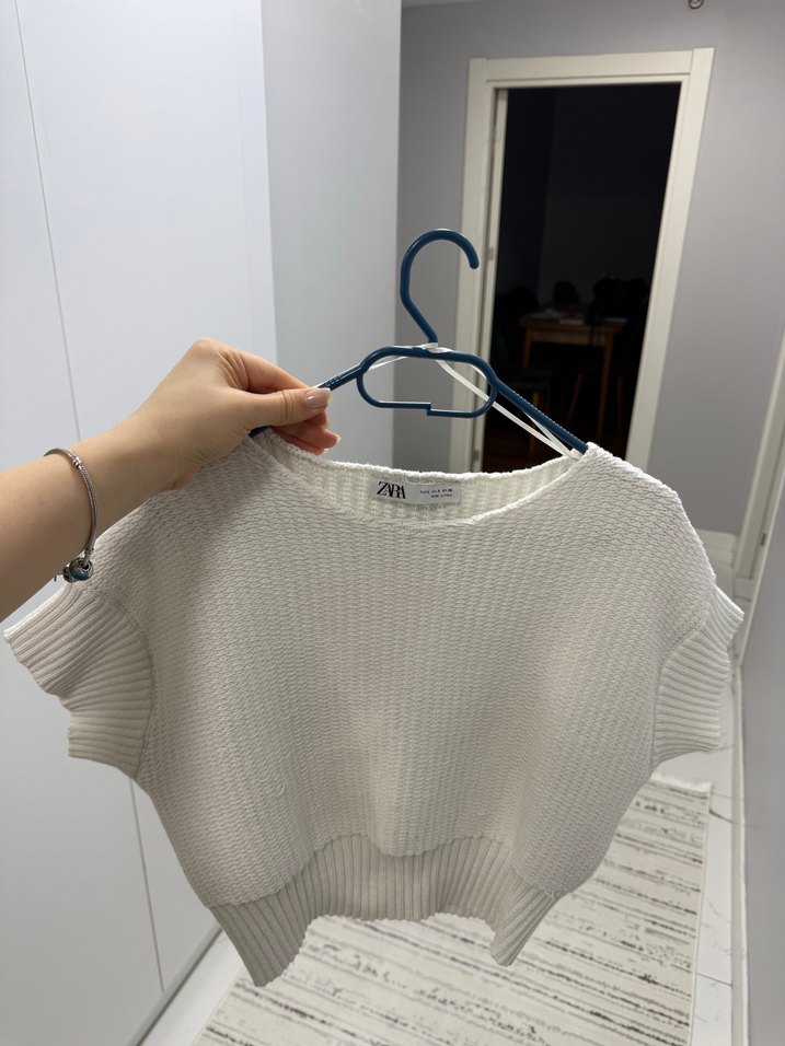 Zara Sıfır kol sweatshirt - Görsel 2