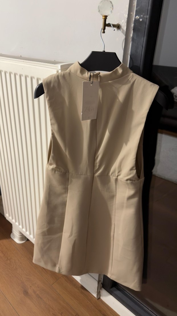 Bej V Yaka Kolsuz Midi Kalem Elbise - Görsel 5