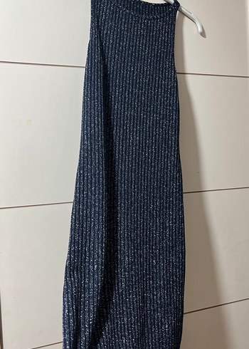 Lacivert parlak sıfır kol elbise - Görsel 2