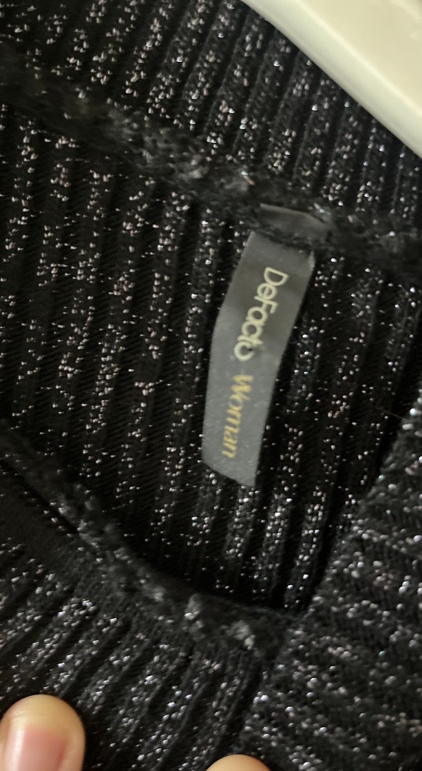 Kadın Siyah Boğazlı Triko Kazak - Görsel 2