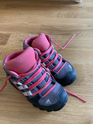 Nike Nike 23 numara yeni gibi çok az kullanılmıştır