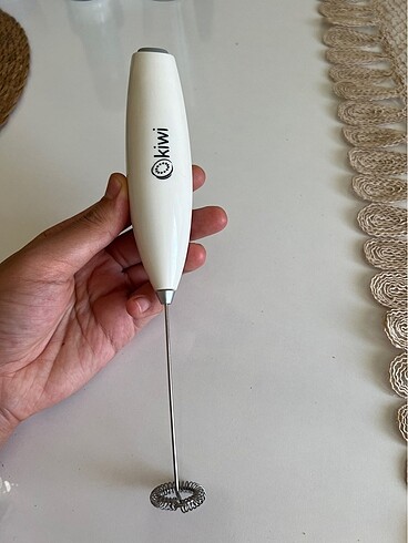 Kiwi Kıwı süt kopurtme aparatı