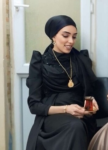 Temız kullanılmıştır hiçbir yerinde sorun yoktur