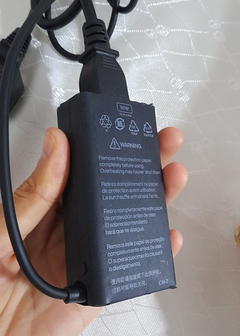  Beden Renk Lenovo Bilgisayar Şarj Kablosu