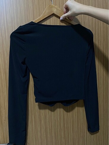 m Beden Siyah Pencere Crop
