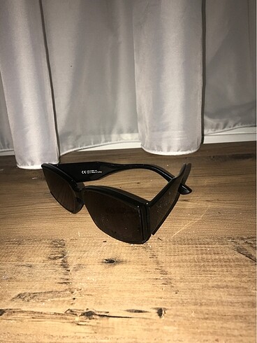  Beden siyah Renk Siyah güneş gözlüğü