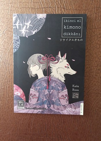 İkinci El Kimono Dükkanı