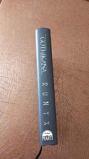  Gothikana ciltli