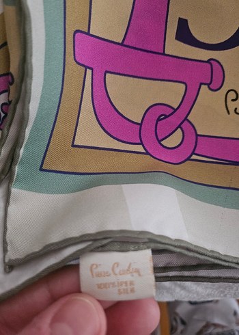 Pastel Renkli Baskılı Kadın Eşarp - Görsel 3