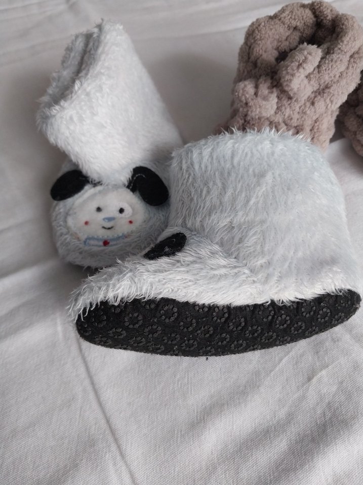 bebek İçin Sıcak Kürklü Ev Terlikleri - Görsel 3