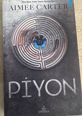 Piyon - Aimée Carter
