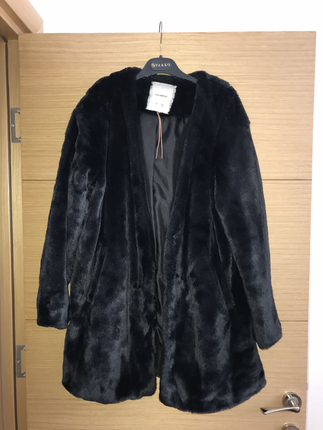 l Beden siyah Renk Pull and bear