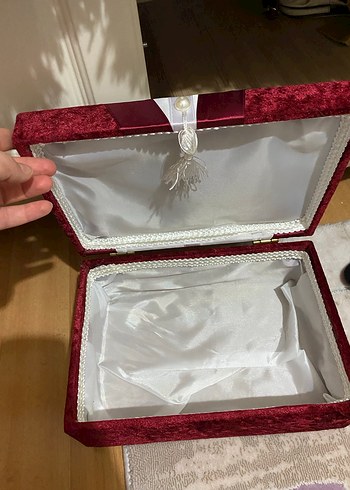 Bordo Parlak Uzun Kollu Papyonlu Smokin kutu - Görsel 2