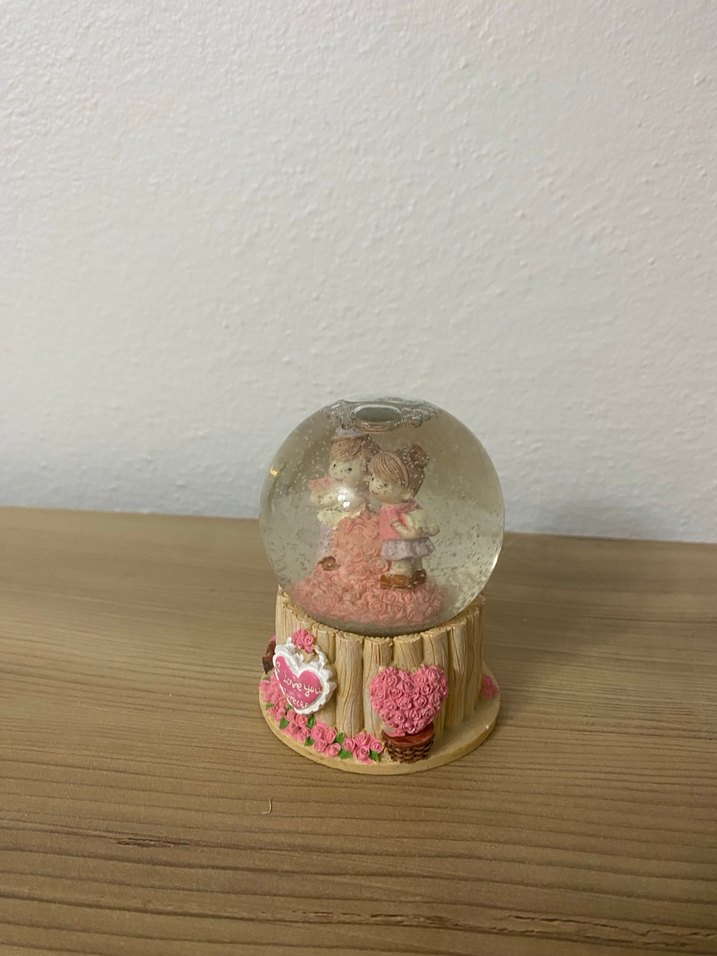 Pembe Renkli Dekoratif Kar Küresi Biblosu - Görsel 2