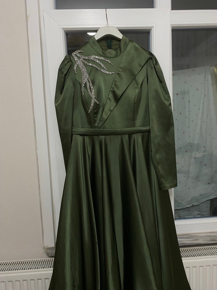 Drapeli Yüksek Yakalı Kadın Uzun Abiye Elbise - Görsel 3