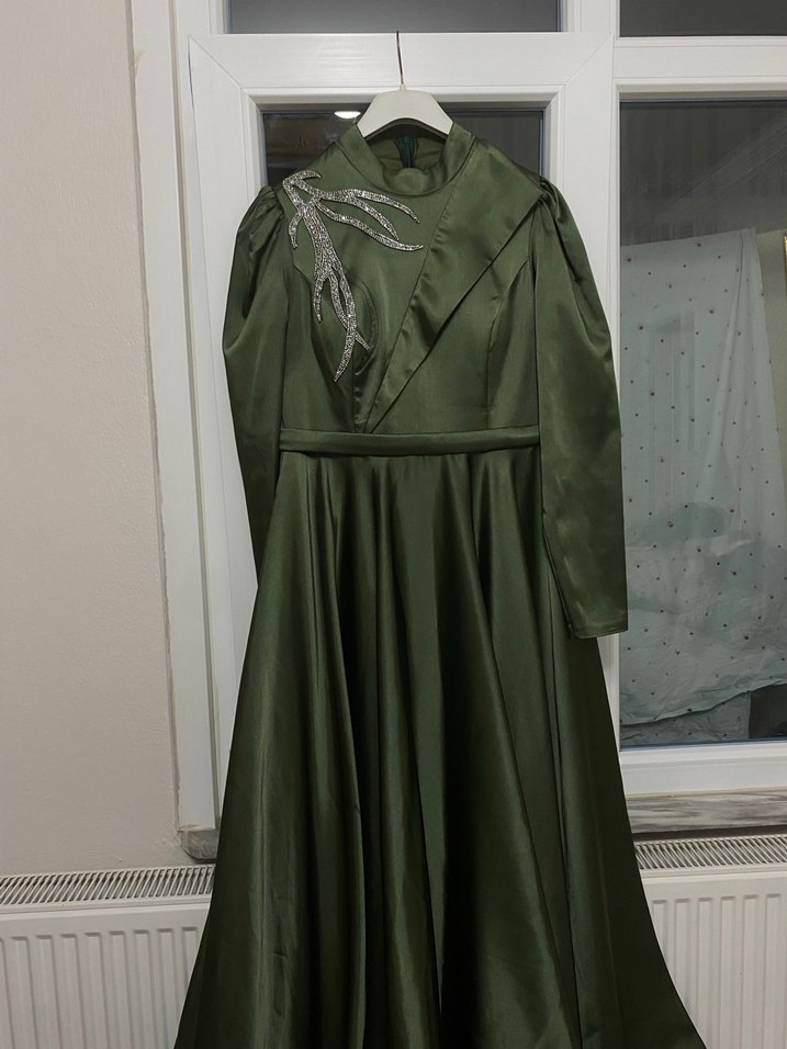 Drapeli Yüksek Yakalı Kadın Uzun Abiye Elbise - Görsel 2