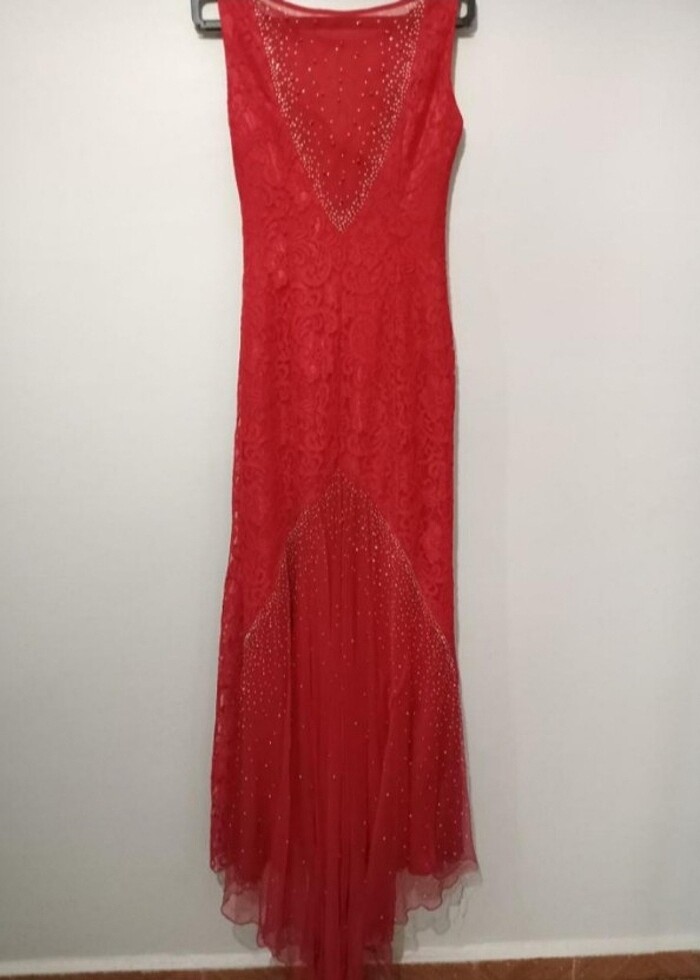 Kırmızı abiye - Görsel 3