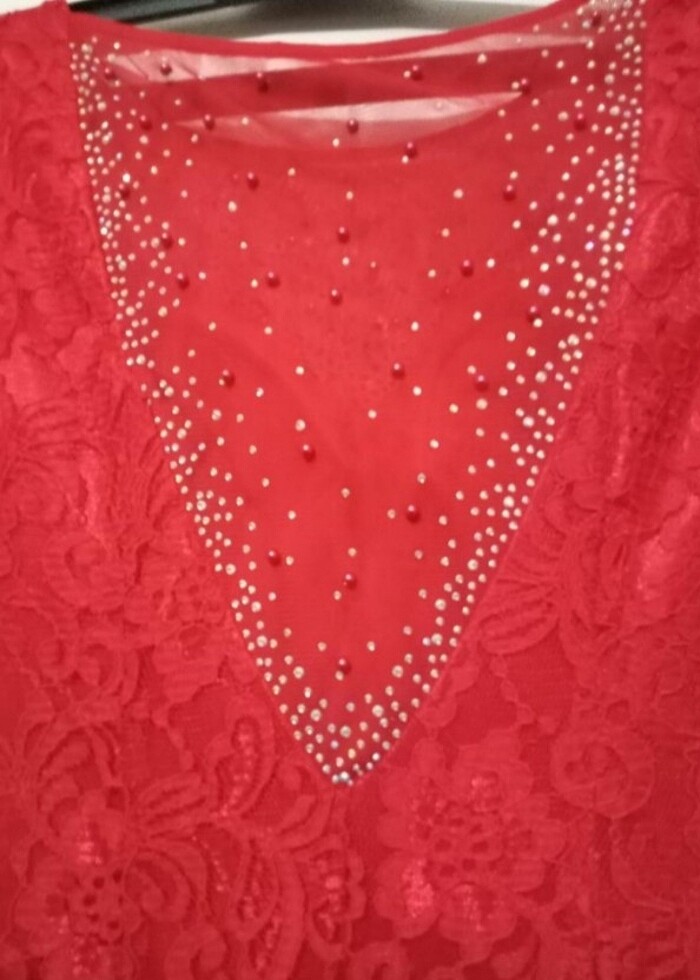 Kırmızı abiye - Görsel 4