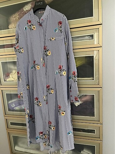 Ghisa tunik