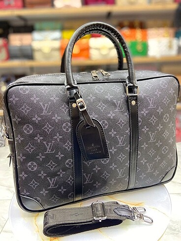 Louis Vuitton Erkek Laptop Çantası