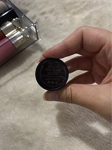  Beden Renk Laura Mercier Allık