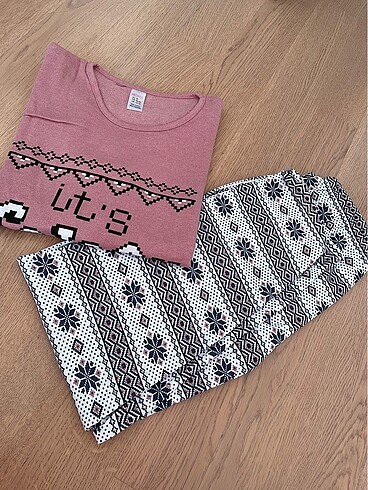 m Beden Pamuklu penye kumaş mevsimlik pijama takımı