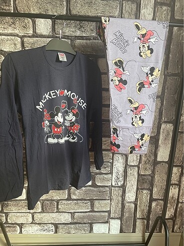 l Beden Mickey mause pijama takımı