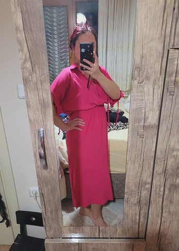 s Beden Pembe Midi V Yaka Kemerli Kadın Elbise