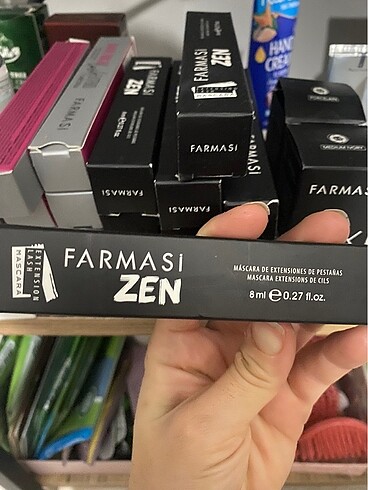 Farmasi zen maskara