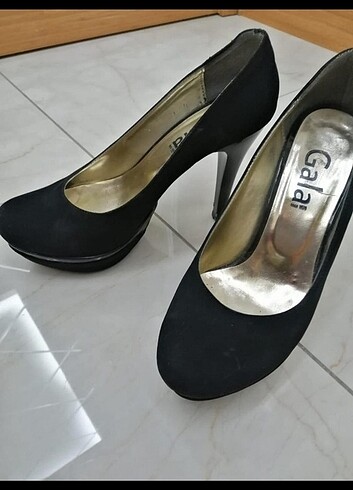 Bayan stiletto