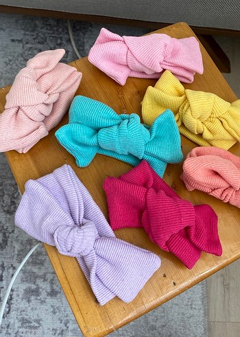 Çok Renkli Fiyonk Detaylı Çocuk Saç Tokası - Görsel 2