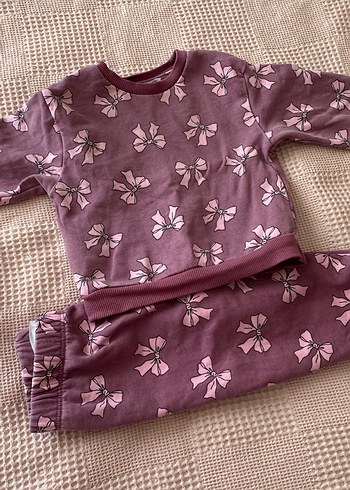 Mor Tonlarda Fiyonk Desenli Bebek Takımı - Görsel 4