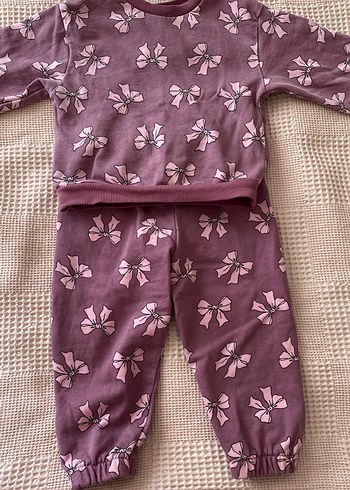Mor Tonlarda Fiyonk Desenli Bebek Takımı - Görsel 2