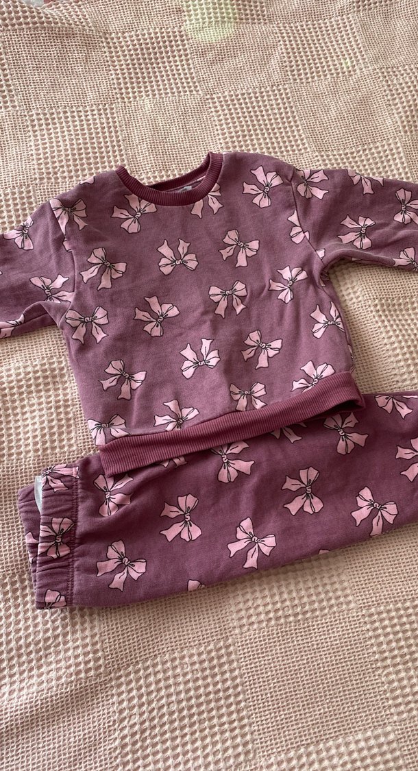 Mor Tonlarda Fiyonk Desenli Bebek Takımı - Görsel 4