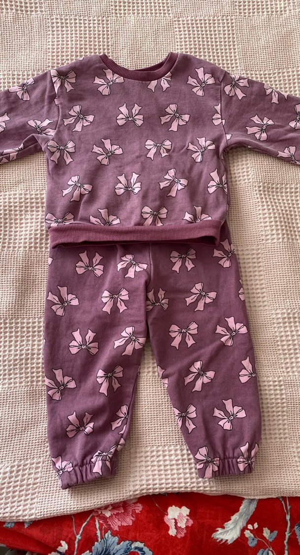 Mor Tonlarda Fiyonk Desenli Bebek Takımı - Görsel 2