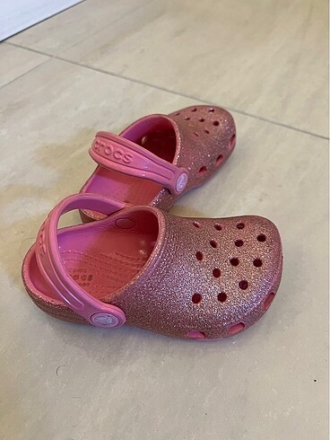 Crocs glitter(simli) orjinal çocuk terliği