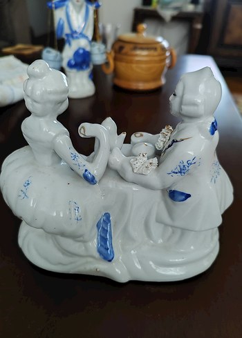 Beyaz Mavi Desenli Çift Figürlü Biblo - Görsel 3