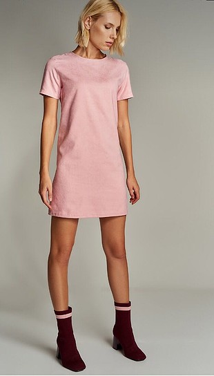Pembe suet elbise