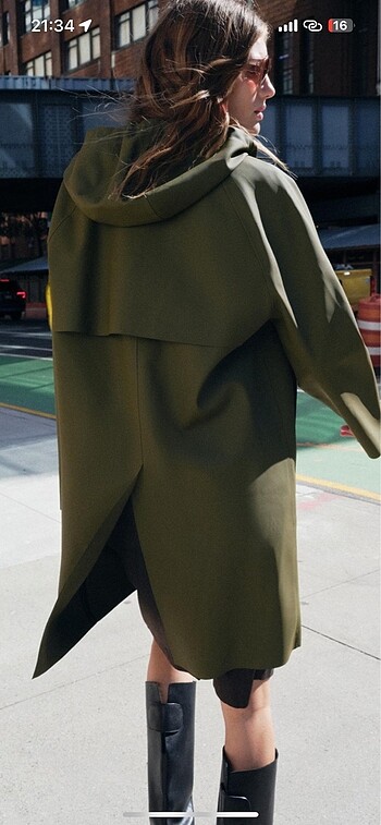 Zara kaplamalı parka - Görsel 3