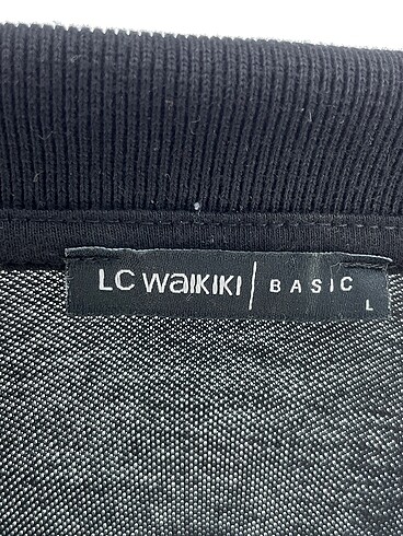 l Beden siyah Renk LC Waikiki T-shirt %70 İndirimli.