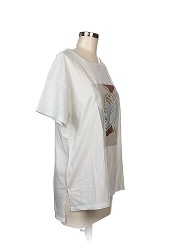 LC Waikiki LC Waikiki T-shirt %70 İndirimli.